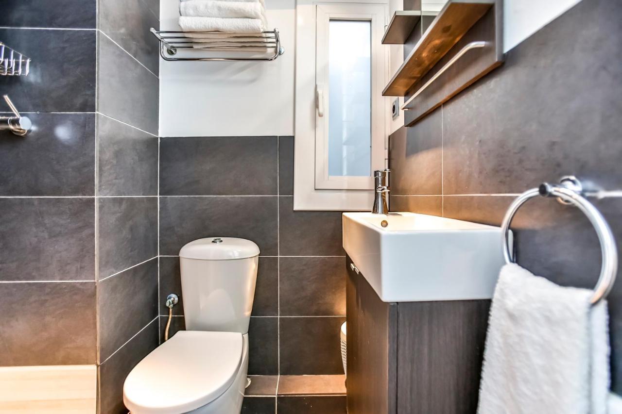 סיטגס Ghat Apartments Montroig מראה חיצוני תמונה