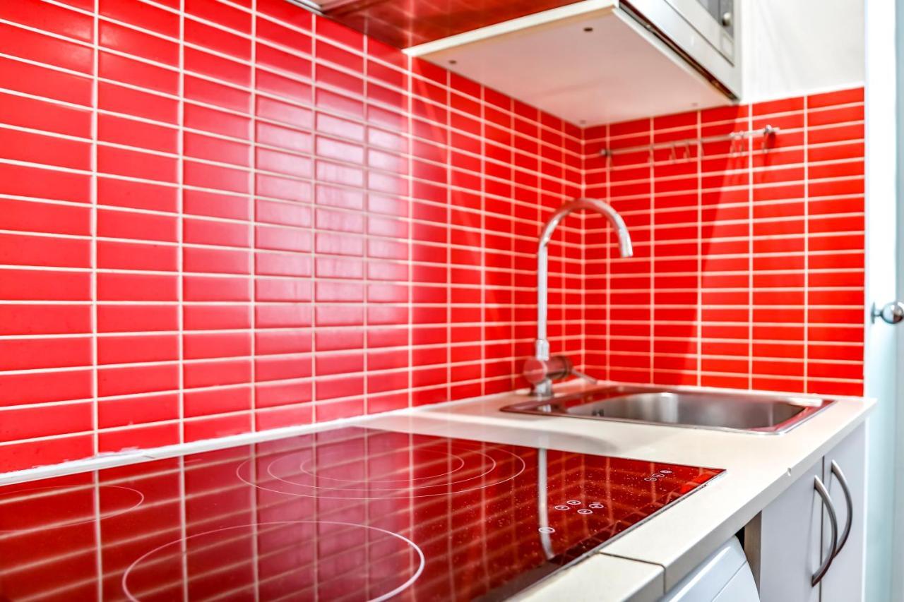 סיטגס Ghat Apartments Montroig מראה חיצוני תמונה